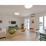 3 Bedroom Beautiful In *