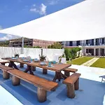 Vakantiehuis 3 Bedroom Beautiful In