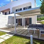 3 Bedroom Beautiful In *