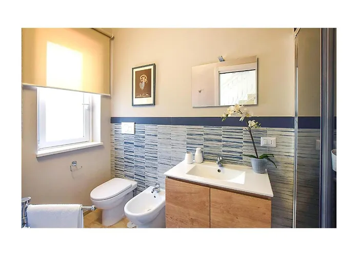 3 Bedroom Beautiful In Falerna