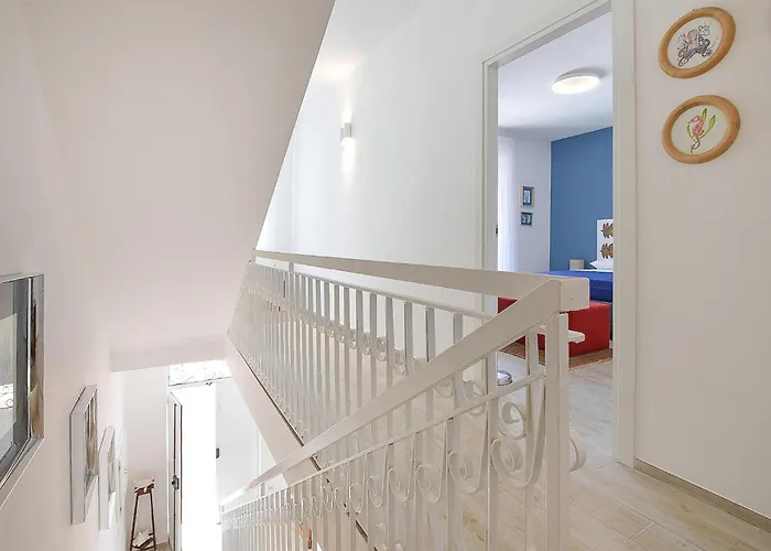 3 Bedroom Beautiful In Casa de Férias *