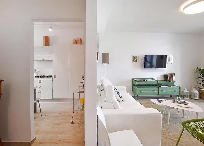 3 Bedroom Beautiful In *