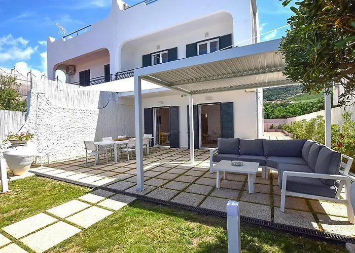 3 Bedroom Beautiful In *